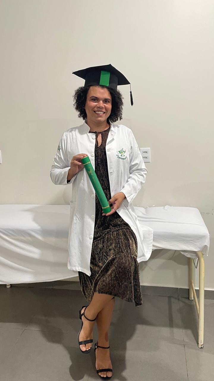 Adri Nunes — autora da série Arquitetura da Mente